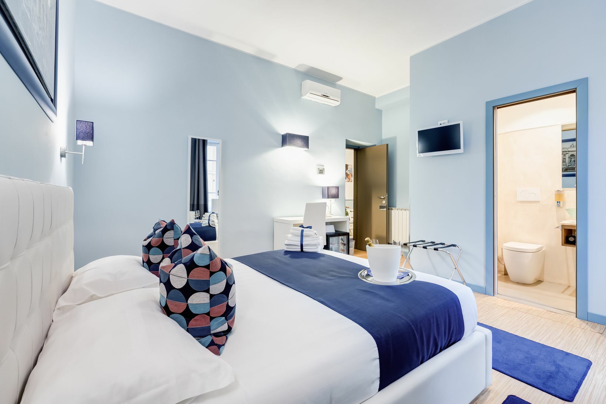 อีซี บัดเจ็ต โกลอสเซโอ Hotel โรม ภายนอก รูปภาพ